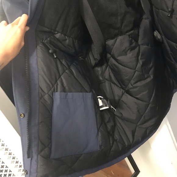 Wuxly Movement Doe V Parka - Picture 12 of 16